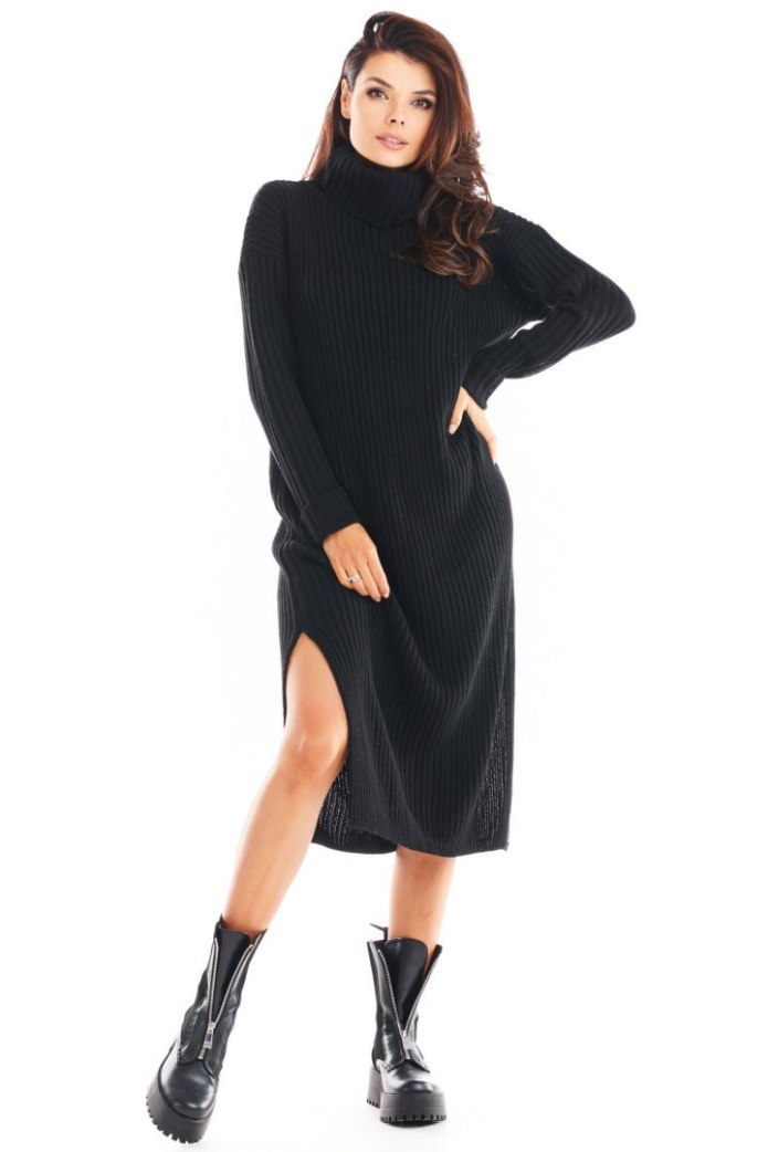 Sukienka Swetrowa Midi Z Golfem I Długim Rękawem - czarna